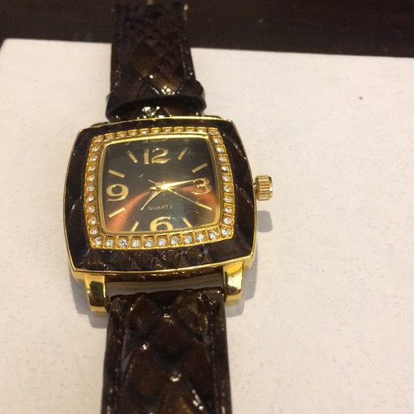 Joan Rivers Watch - Picture 3 of 8
